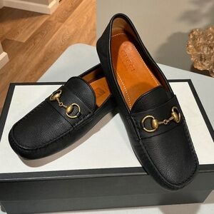 GUCCI Hebron horsebit driving loafers